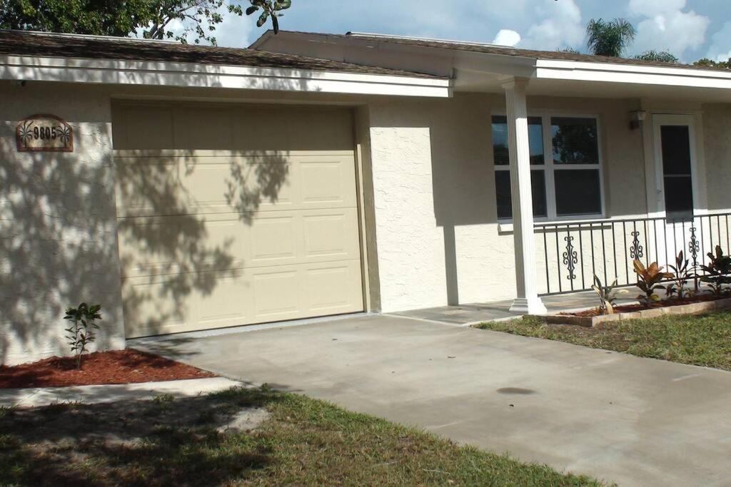 Heated & Screened In Pool Port Richey